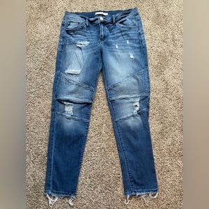 KanCan, frayed bottoms, rips, textured